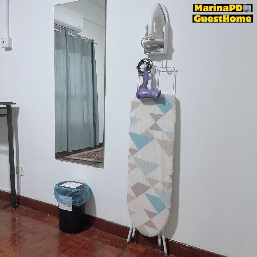 Marina Guesthome Pool View Kampong Baharu  Exterior photo